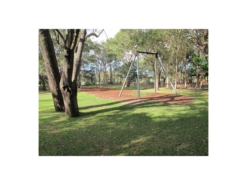 10 Bareki Street, Wurtulla QLD 4575