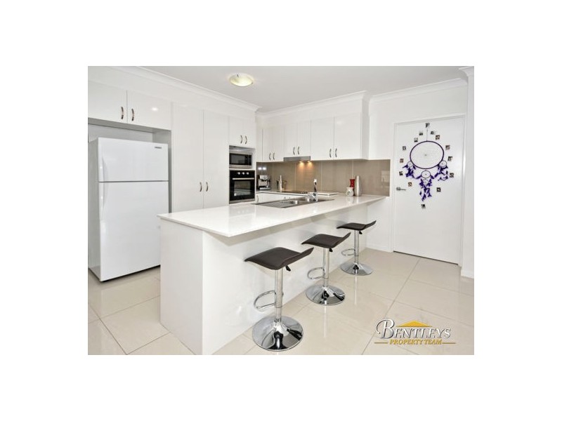 20 Emerald Drive, Caloundra West QLD 4551