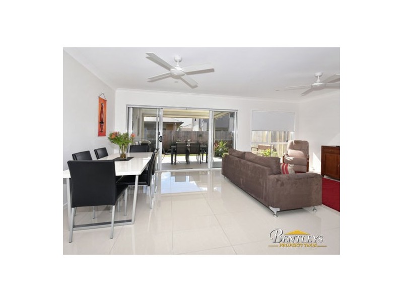 20 Emerald Drive, Caloundra West QLD 4551