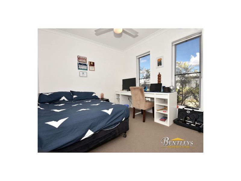 20 Emerald Drive, Caloundra West QLD 4551