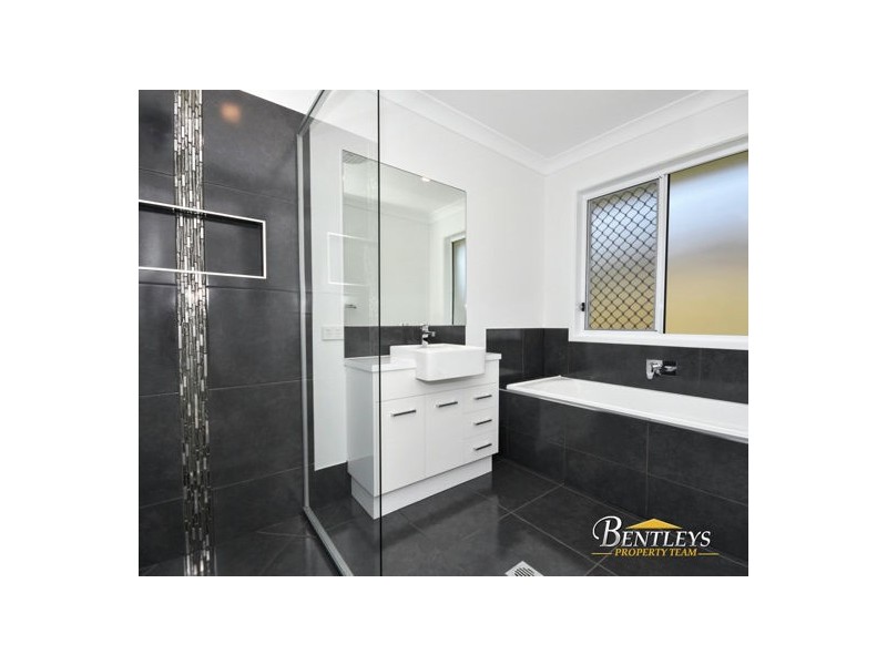 6 Coolibah Lane, Little Mountain QLD 4551