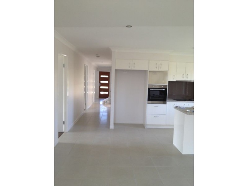 70 Huntley Place, Caloundra West QLD 4551