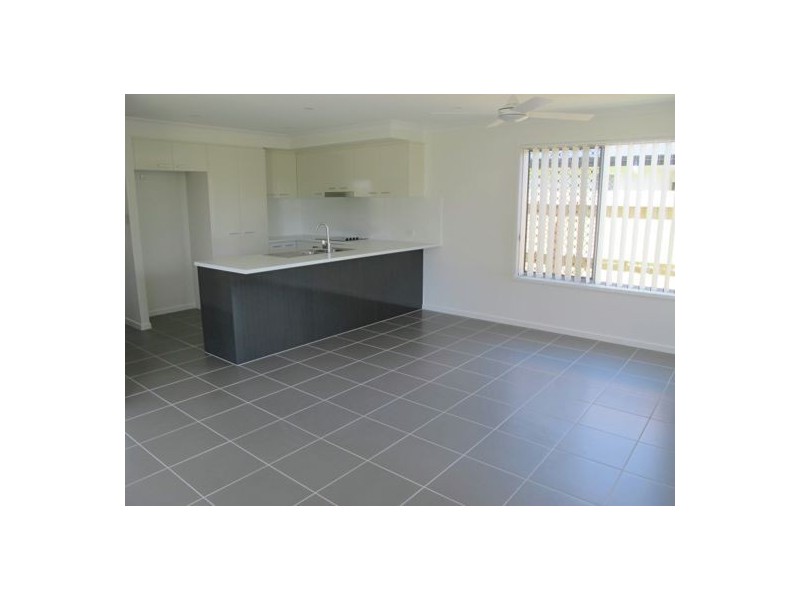 4 Coolibah Lane, Little Mountain QLD 4551