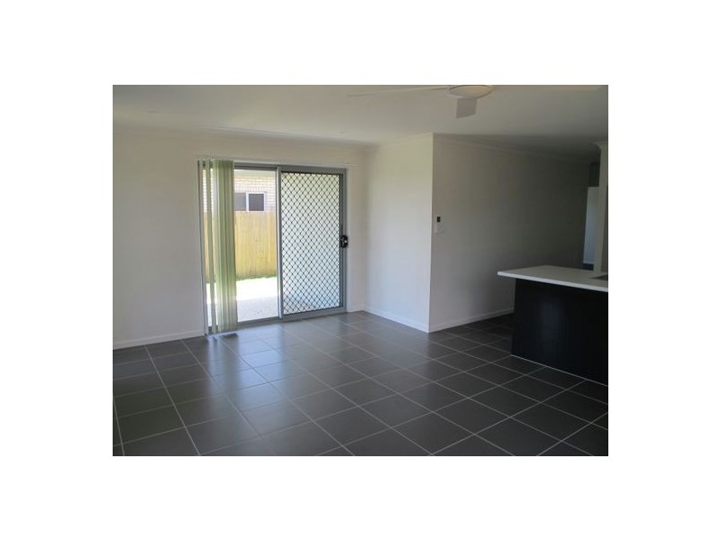 4 Coolibah Lane, Little Mountain QLD 4551