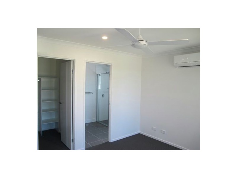 4 Coolibah Lane, Little Mountain QLD 4551