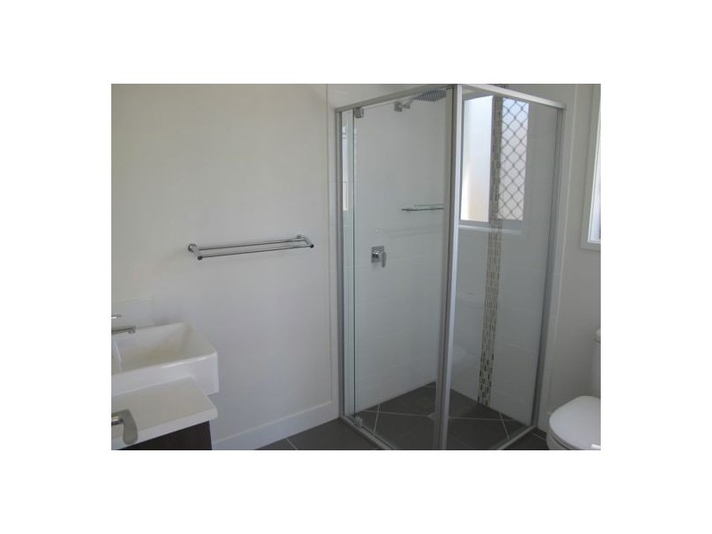 4 Coolibah Lane, Little Mountain QLD 4551