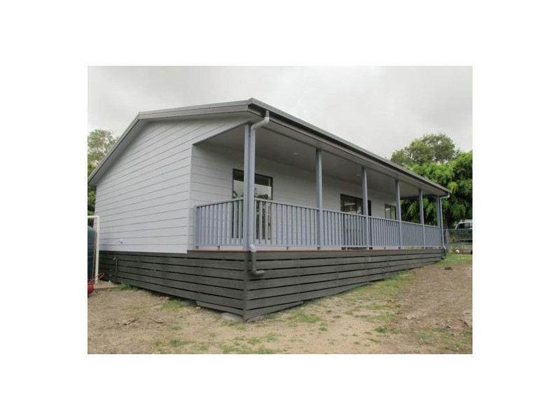 33A Pierce Ave, Little Mountain QLD 4551