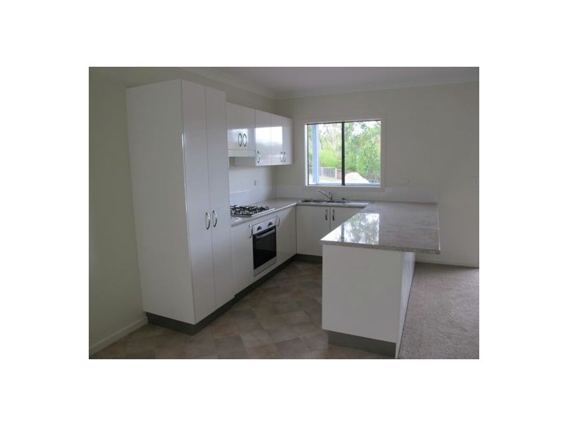 33A Pierce Ave, Little Mountain QLD 4551