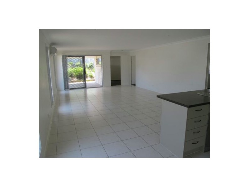 3 Sunrise Terrace, Little Mountain QLD 4551