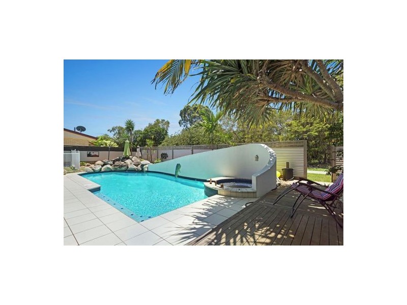 19 Bareki street, Wurtulla QLD 4575