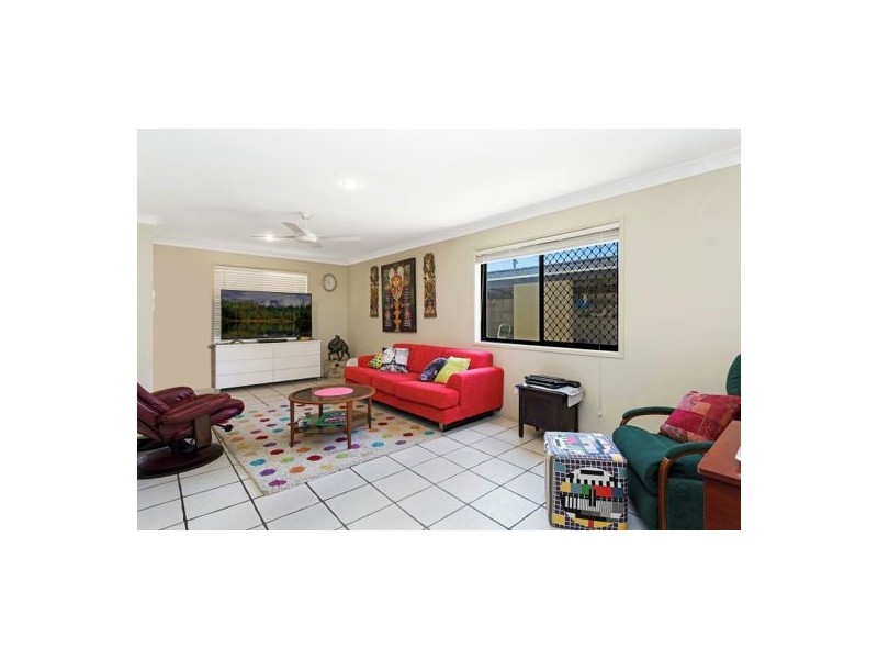 19 Bareki street, Wurtulla QLD 4575