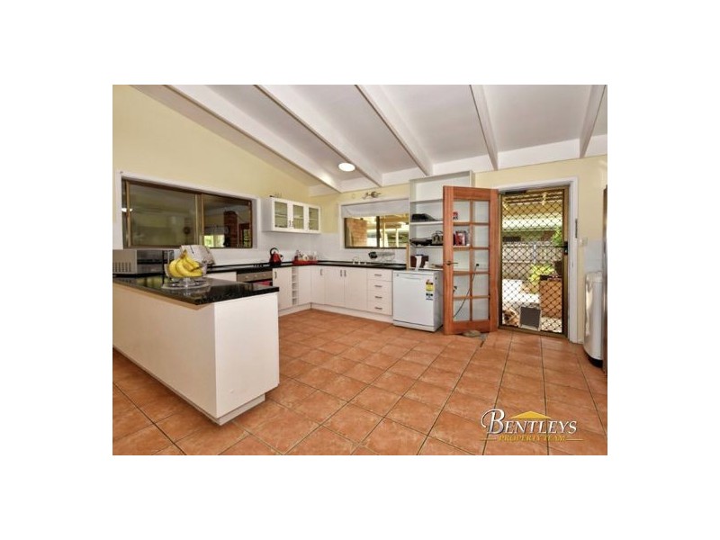 672 Nicklin Way, Wurtulla QLD 4575