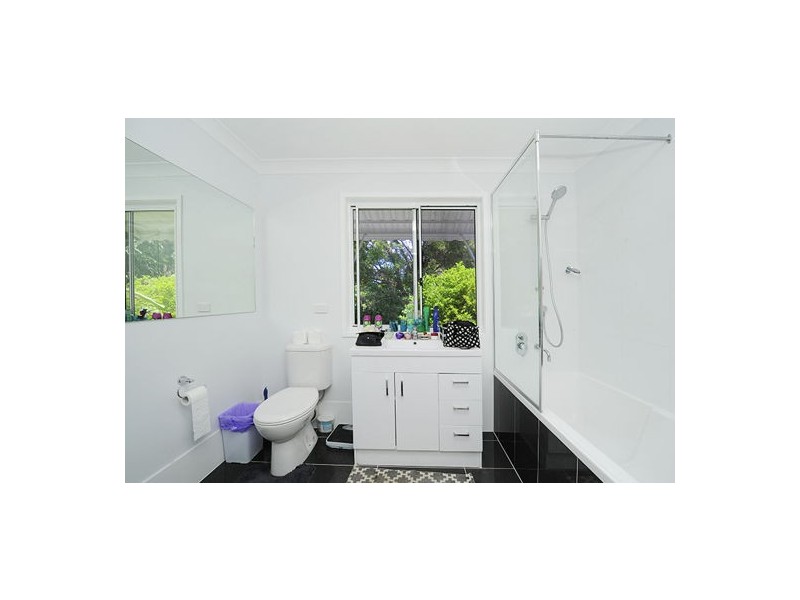 9 Kentucky Court, Little Mountain QLD 4551