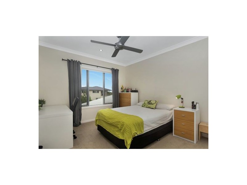 11 Wake Court, Birtinya QLD 4575