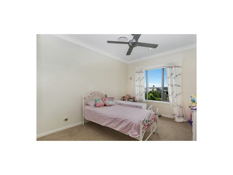 11 Wake Court, Birtinya QLD 4575