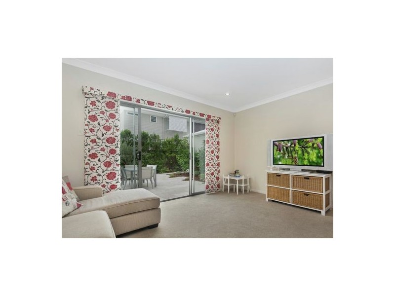 11 Wake Court, Birtinya QLD 4575