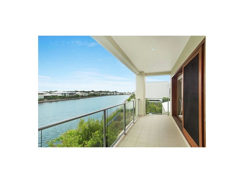 11 Wake Court, Birtinya QLD 4575