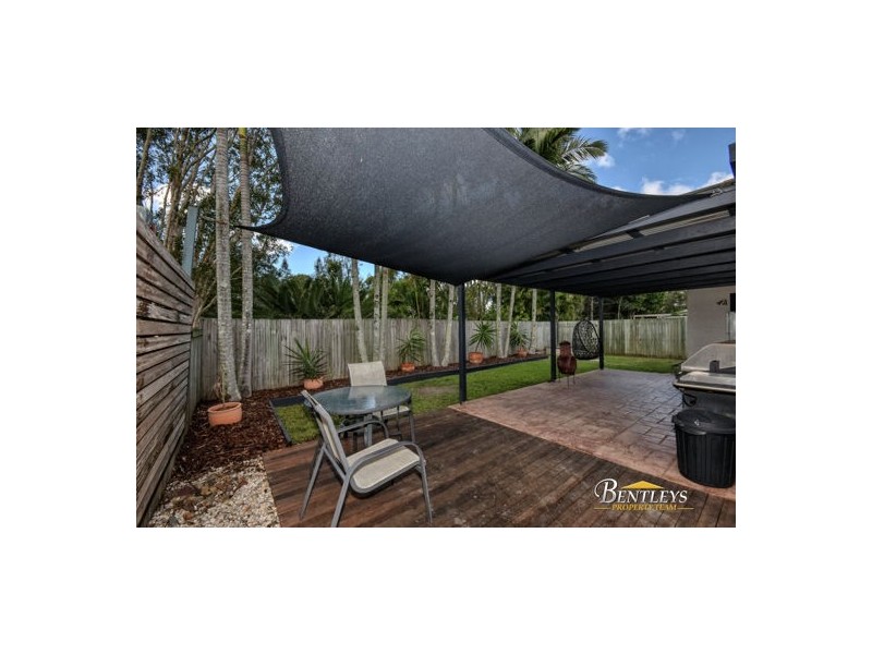 41 Lakeshore Place, Little Mountain QLD 4551