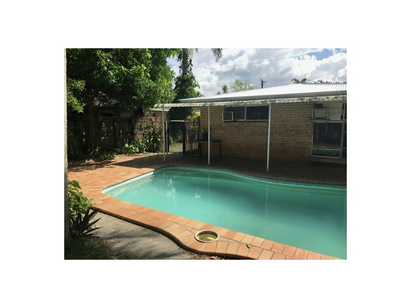 617 Nicklin Way, Wurtulla QLD 4575