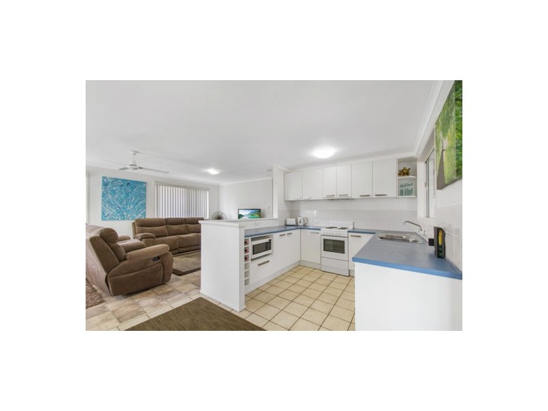 625 Nicklin Way, Wurtulla QLD 4575