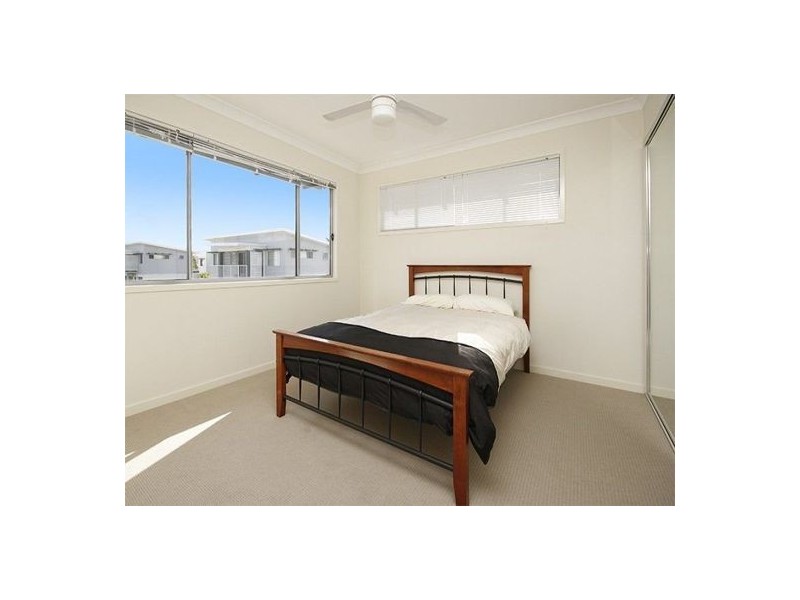 22/55 Liekefett Way, Meridan Plains QLD 4551