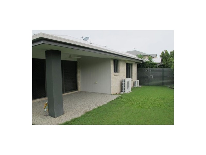 1/2 Mansell Street, Meridan Plains QLD 4551