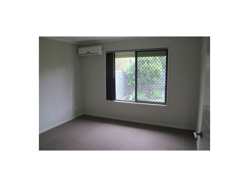 1/2 Mansell Street, Meridan Plains QLD 4551