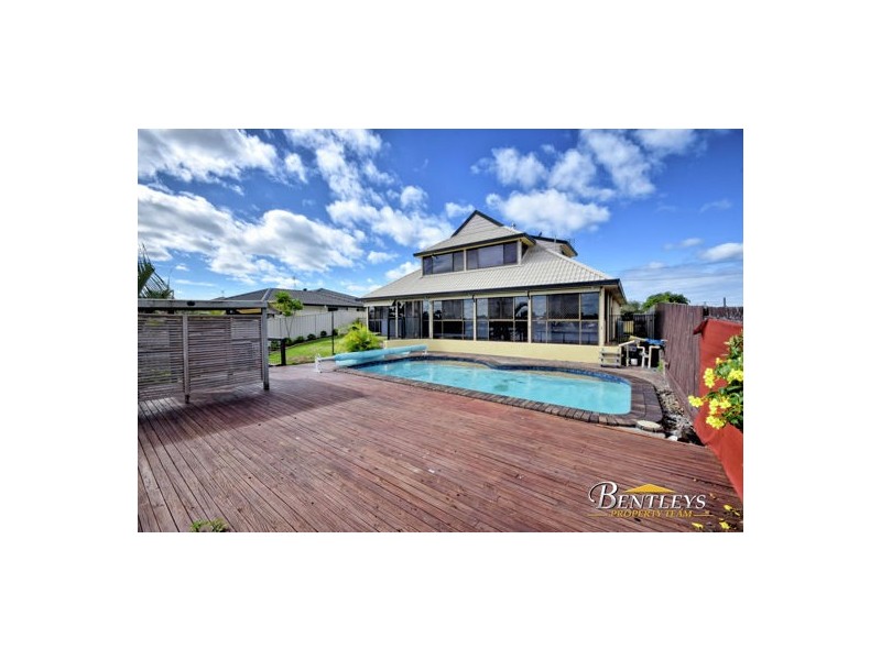 35 Boolagi Drive, Wurtulla QLD 4575