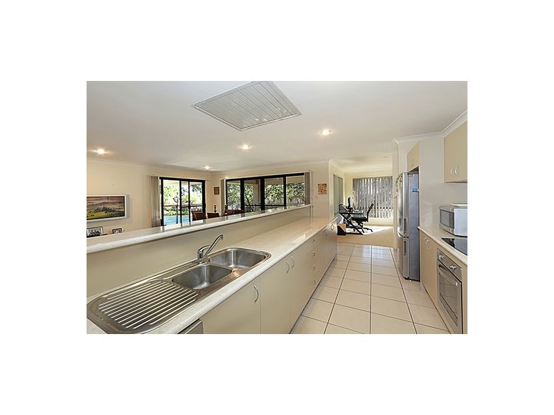 42 Discovery Drive, Little Mountain QLD 4551