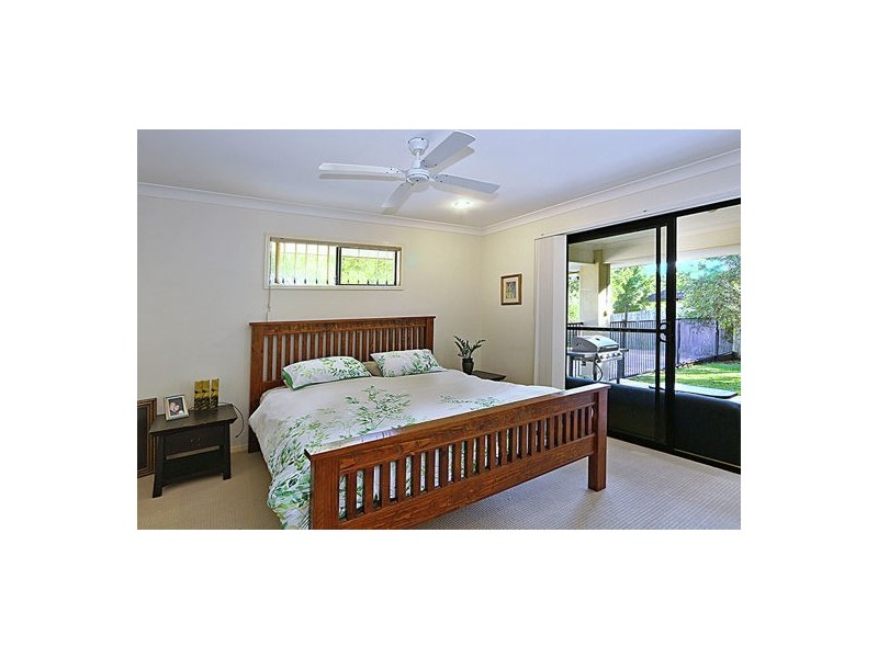 42 Discovery Drive, Little Mountain QLD 4551