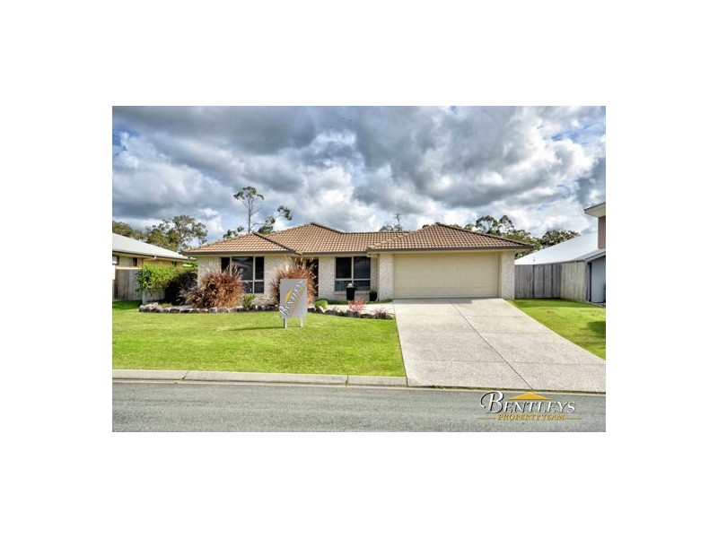 6 Kingsley Court, Little Mountain QLD 4551