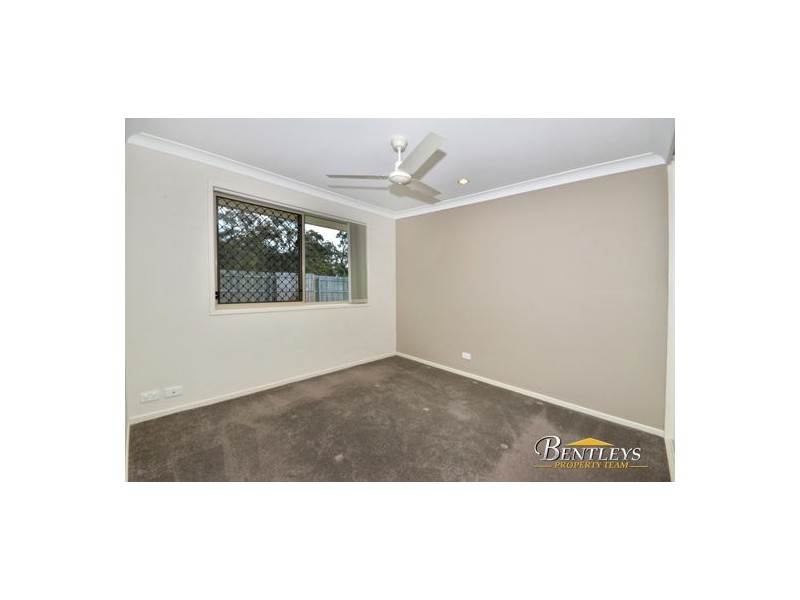 6 Kingsley Court, Little Mountain QLD 4551