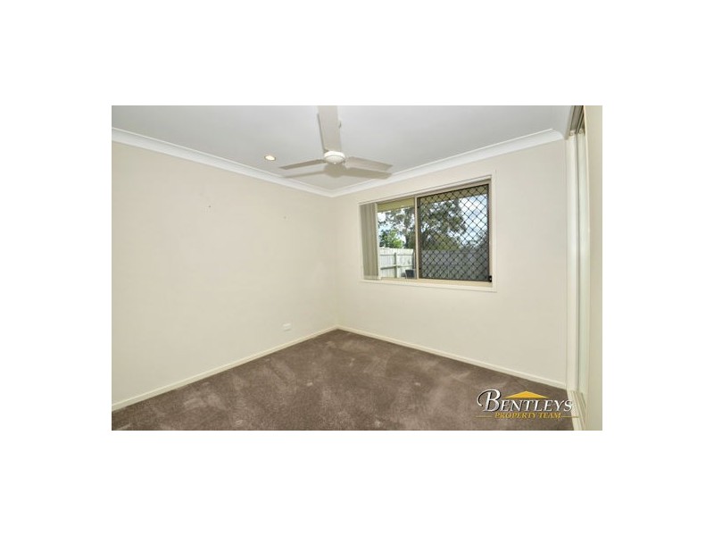 6 Kingsley Court, Little Mountain QLD 4551