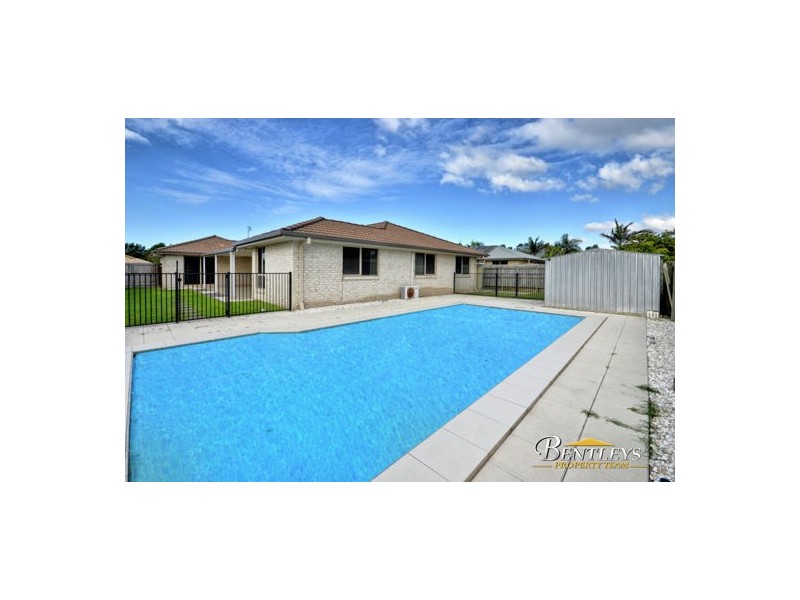 6 Kingsley Court, Little Mountain QLD 4551