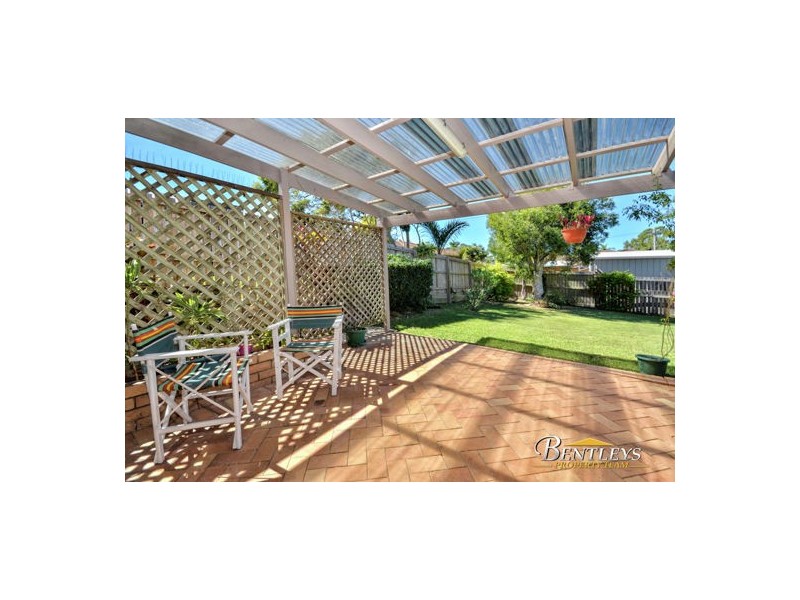 27 Pozieres Crescent, Aroona QLD 4551