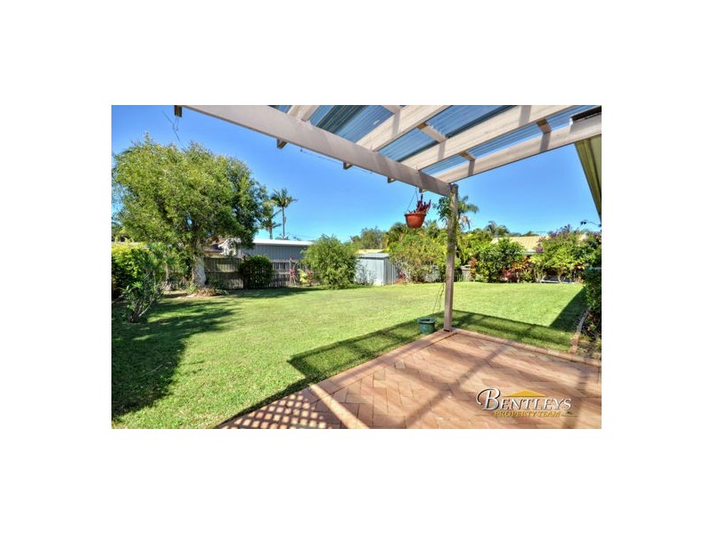 27 Pozieres Crescent, Aroona QLD 4551
