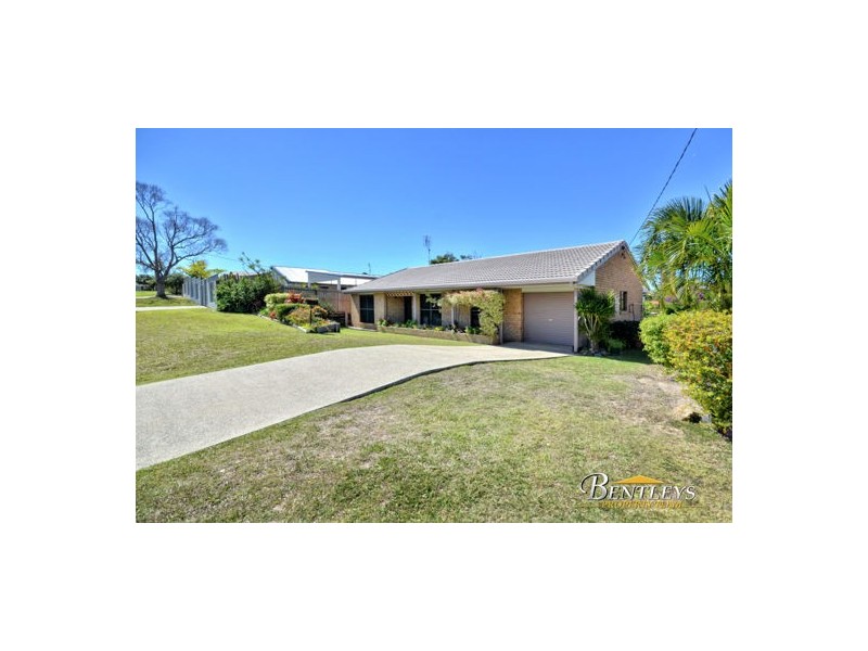 27 Pozieres Crescent, Aroona QLD 4551