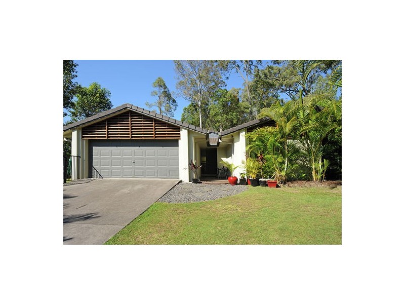 7 Hillside Court, Little Mountain QLD 4551