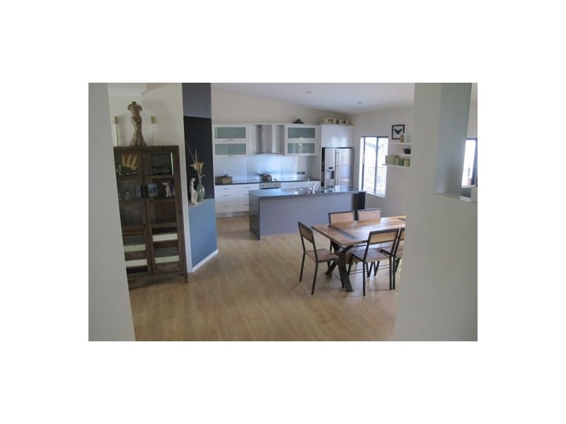 26 Turnbury Street, Little Mountain QLD 4551