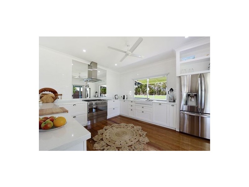 81 Pierce Avenue, Little Mountain QLD 4551