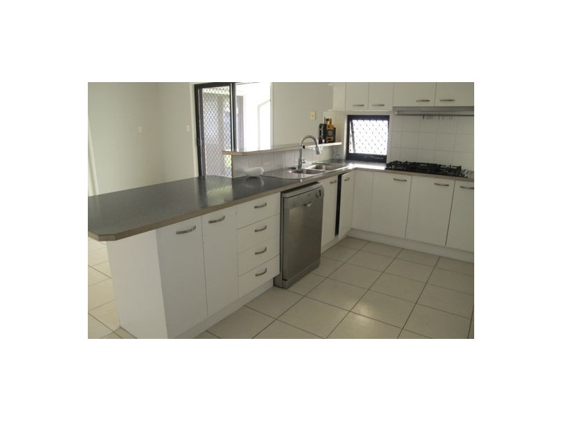 21 Huntley Place, Caloundra West QLD 4551