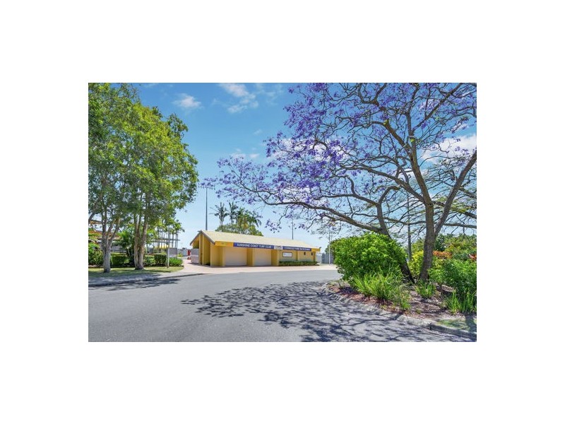 5 Casuarina Drive, Little Mountain QLD 4551