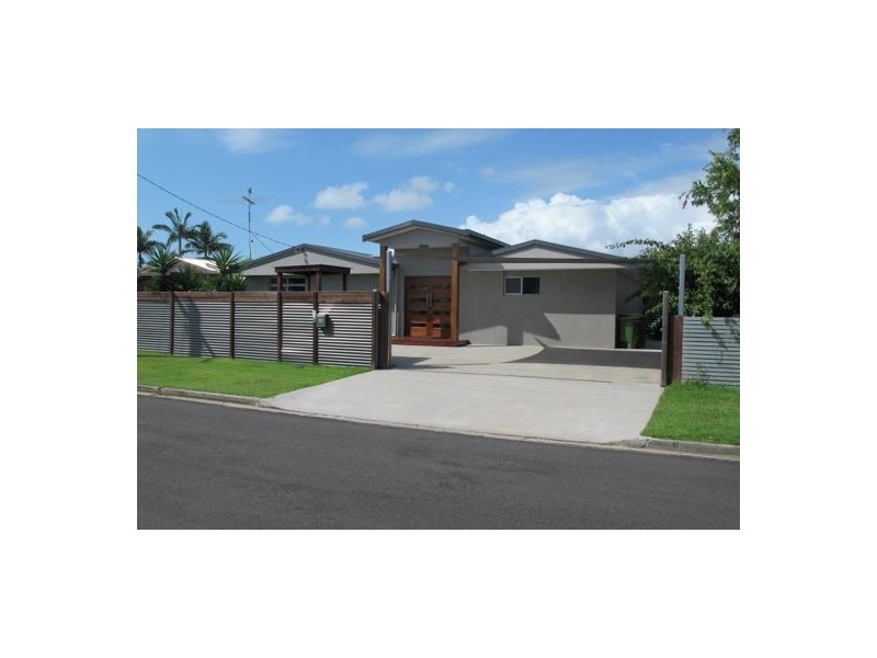 16 Tareel Street, Wurtulla QLD 4575