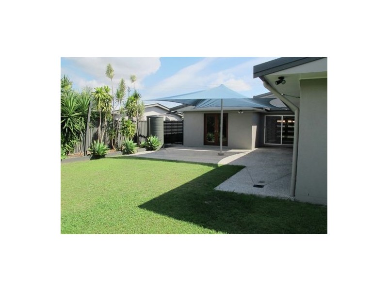 16 Tareel Street, Wurtulla QLD 4575