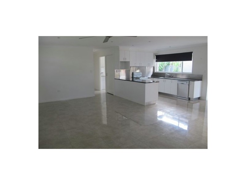 16 Tareel Street, Wurtulla QLD 4575
