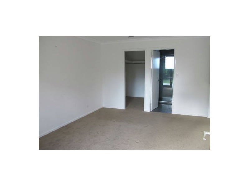 16 Tareel Street, Wurtulla QLD 4575