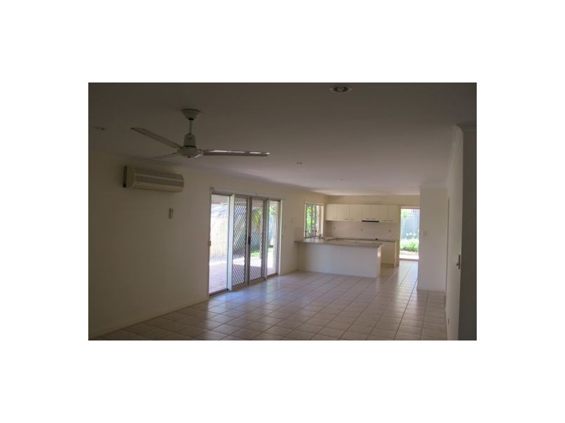 21 Jules Square, Currimundi QLD 4551