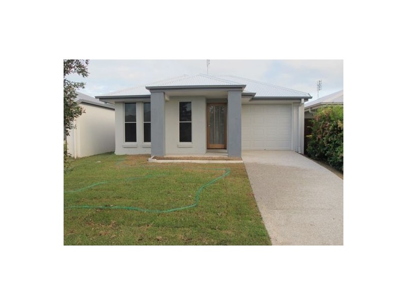 4 Stradbroke Street, Mountain Creek QLD 4557