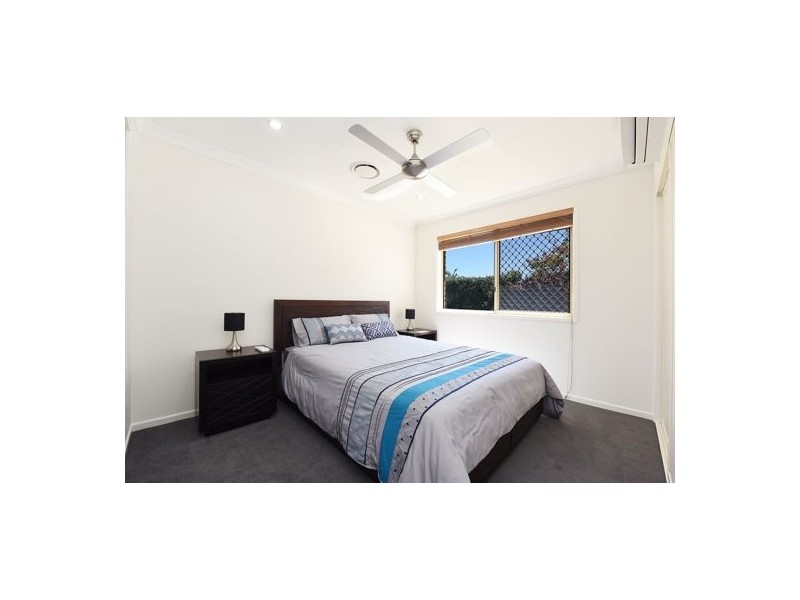 1 Hanwell Court, Little Mountain QLD 4551