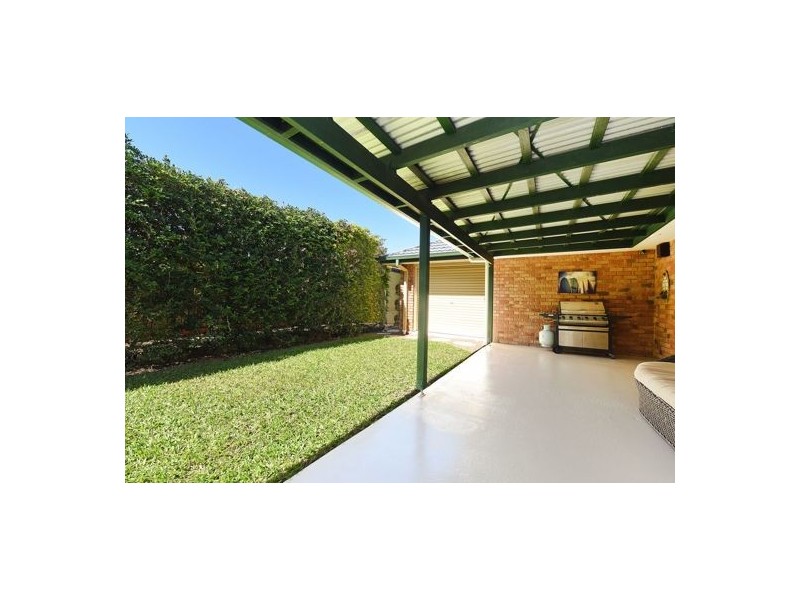 1 Hanwell Court, Little Mountain QLD 4551